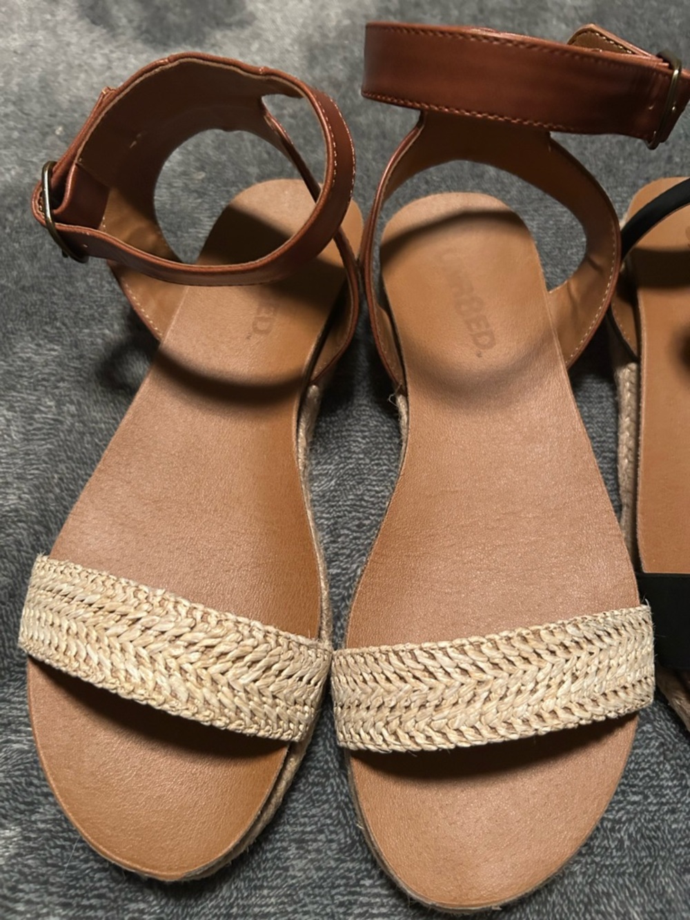 Women's Espadrille Sandals *lot of 2* Brown and Black - Picture 3 of 8